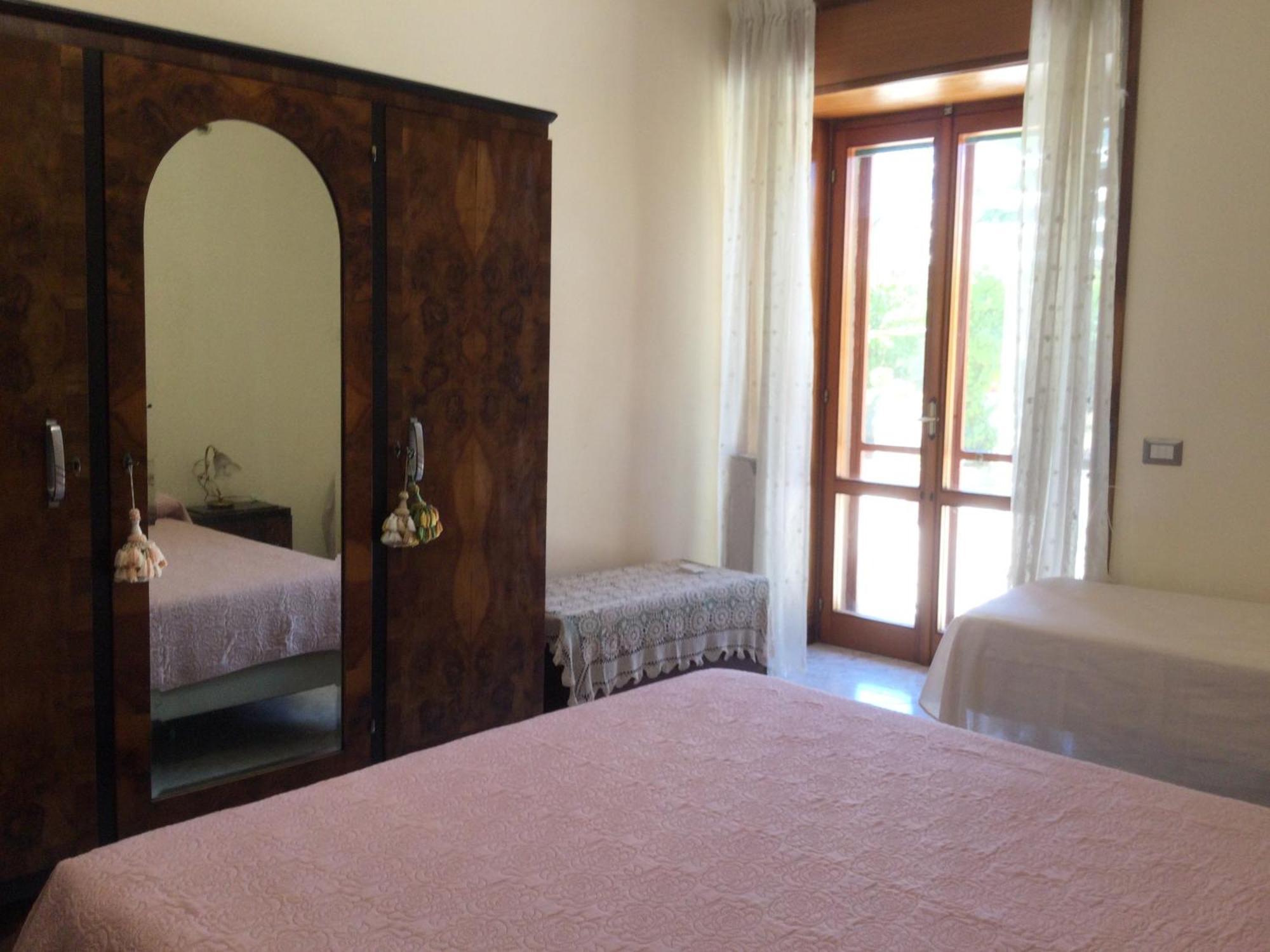 Oplontis' Garden - Holiday Apartment Near Pompeii Torre Annunziata Exterior photo